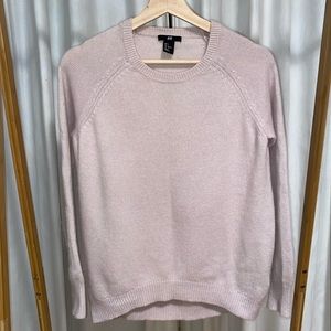 H&M Soft Pink Fuzzy Knit Sweater | Cozy Crewneck Pullover, Relaxed Fit Small